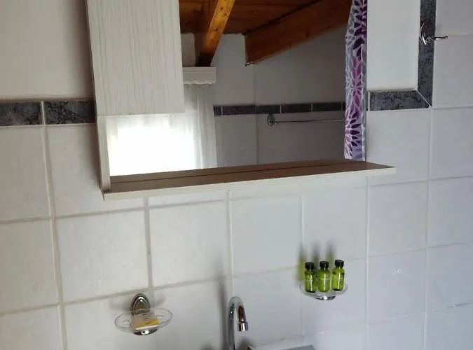 Chloe Attic * Agia Efimia