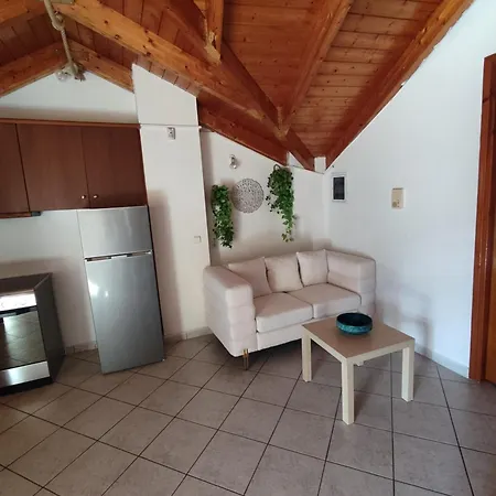 度假居 Chloe Attic Agia Efimia