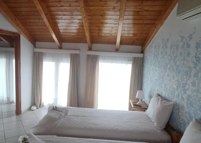 Ferienhaus Chloe Attic Agia Efimia